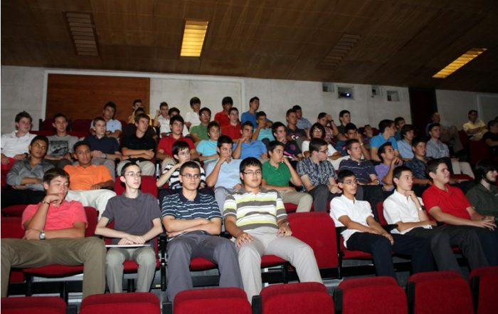 Alumnos de 1º Bachillerato en el cine de Tajamar